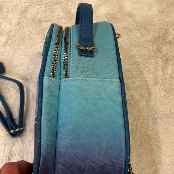 Disney The Little Mermaid Kiss The Girl Ariel & Eric Light Up Mini Backp… - Picture 7 of 11